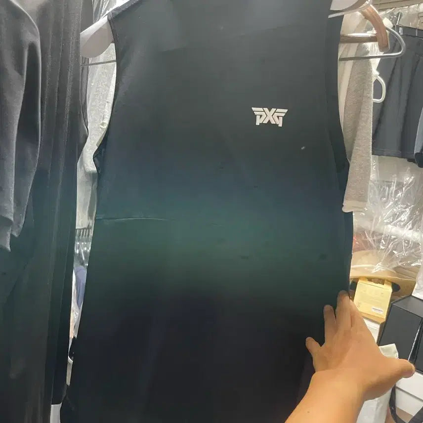 [BUNJANG] pXG Sleeveless Top / pXG나시