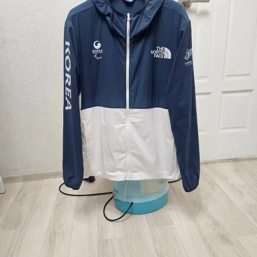 [BUNJANG] The North Face Team Korea Windbreaker Jacket / (100)L 초대장급 노스페이스 [팀코리아] 윈드브레이커 바람막이