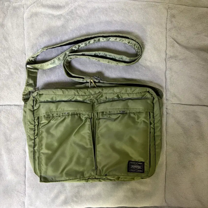 [BUNJANG] Porter Yoshida Tanker Shoulder Bag L Green / porter 요시다 포터 탱커 숄더백 L 그린
