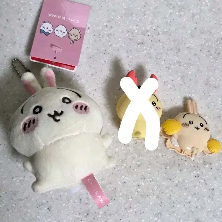 [BUNJANG] Monzaki Usagi Kkumnun Usagi Keyring, Gacha, Figure Bundle Set / 먼작귀 우사기 콩눈우사기키링/가챠/집게/피규어
