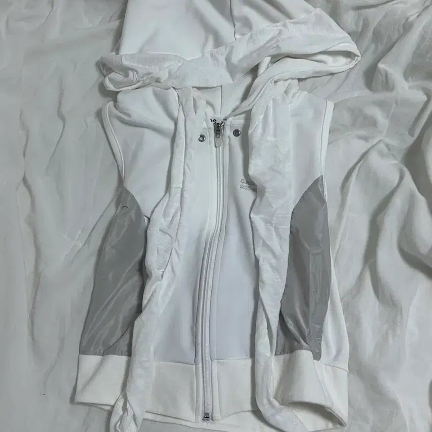 [BUNJANG] Ohos Boxer Hood White 22ss / 오호스 머플러 복서 후드 22ss 화이트