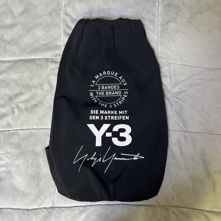 [BUNJANG] Y-3 Yohji Yamamoto Side Waterproof Zipper Backpack Black / y-3 요지 야마모토 사이드 방수 지퍼 백팩 블랙