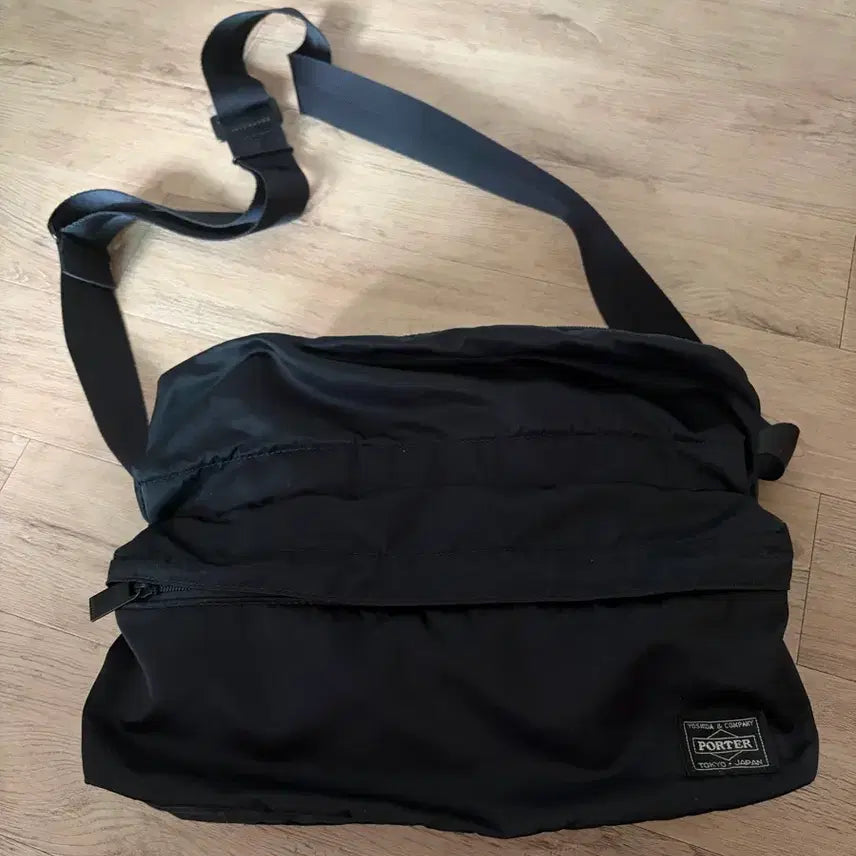 [BUNJANG] Yoshida Porter Frame Shoulder Bag Black / 요시다포터 프레임 숄더백 블랙