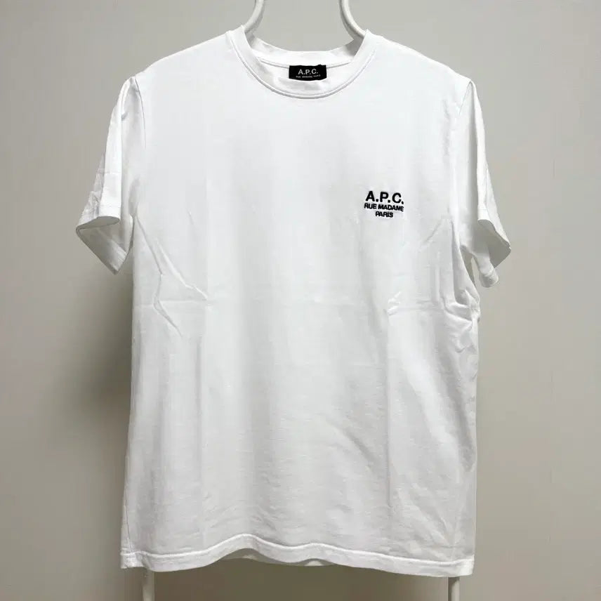 [BUNJANG] A.P.C. Lise Regular Fit Short Sleeve T-Shirt White M / 아페쎄 반팔 루마담 반소매 정품 A.P.C 정품 새상품