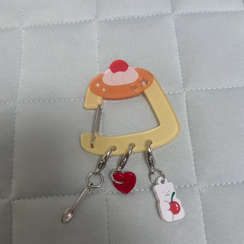 [BUNJANG] Daiso Pudding Carabiner / 다이소 푸딩 카라비너