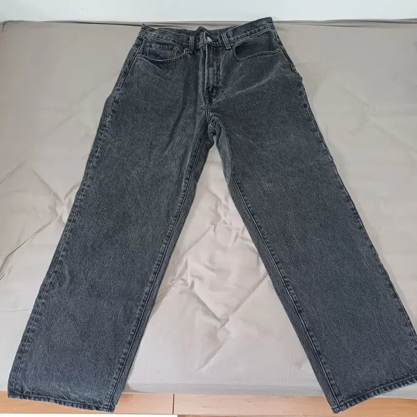 [BUNJANG] thisisneverthat Regular Fit Denim Pants M / 디스이즈네버댓 레귤러진 데님팬츠 M