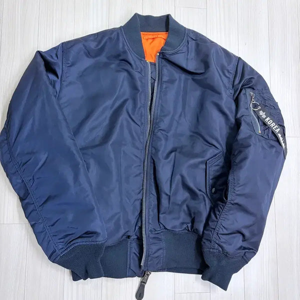 [BUNJANG] Alpha Industries MA-1 Regular Fit Jacket / 알파인더스트리 ma1 레귤러핏 현행, L사이즈