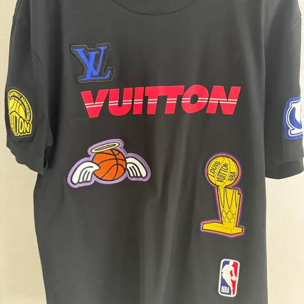 [BUNJANG] Louis Vuitton x NBA Limited Edition Patch T-Shirt / 루이비통 X NBA 한정판 패치 티셔츠