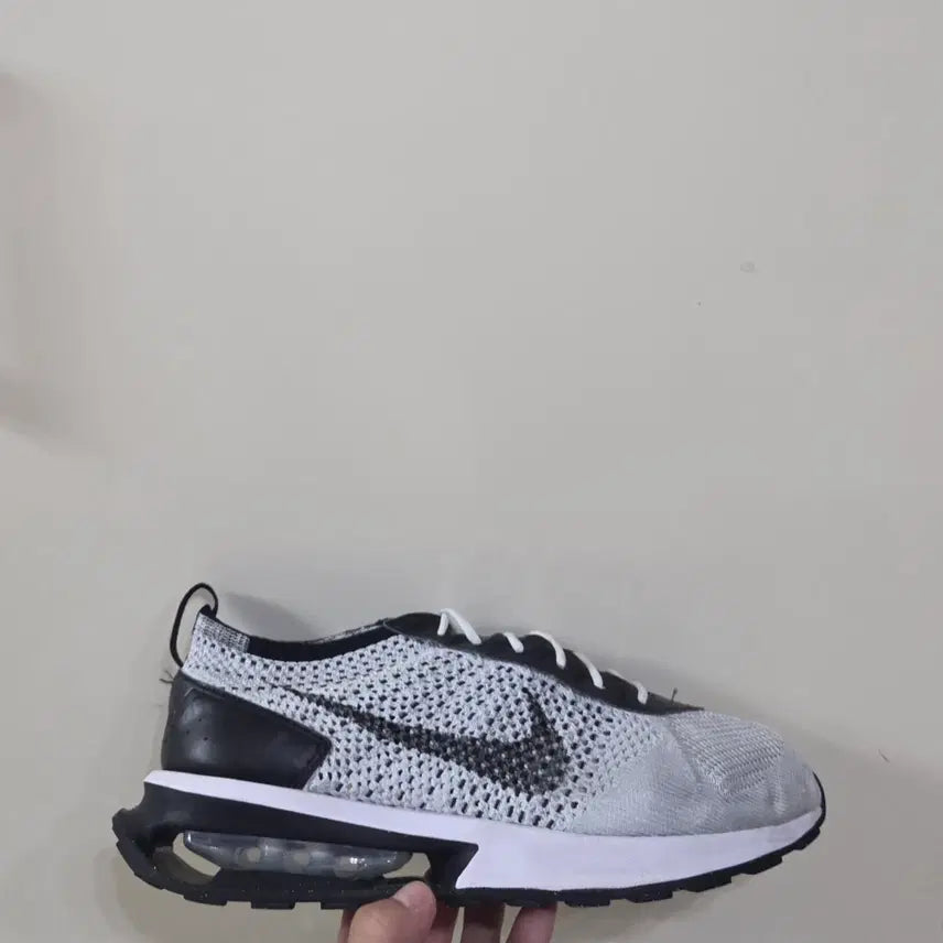 [BUNJANG] Nike Air Max Flyknit Racer Pure Platinum Oreo Running Shoes / [280] 나이키 에어맥스 플라이니트 레이서 퓨어플레티넘 오레오ㅡ단종매물