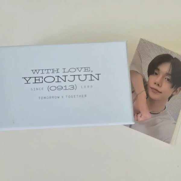 [BUNJANG] TXT Yeonjun 'With Love' Birthday Bracelet Photocard Set / 연준 with love 생일팔찌 포카 세트 양도