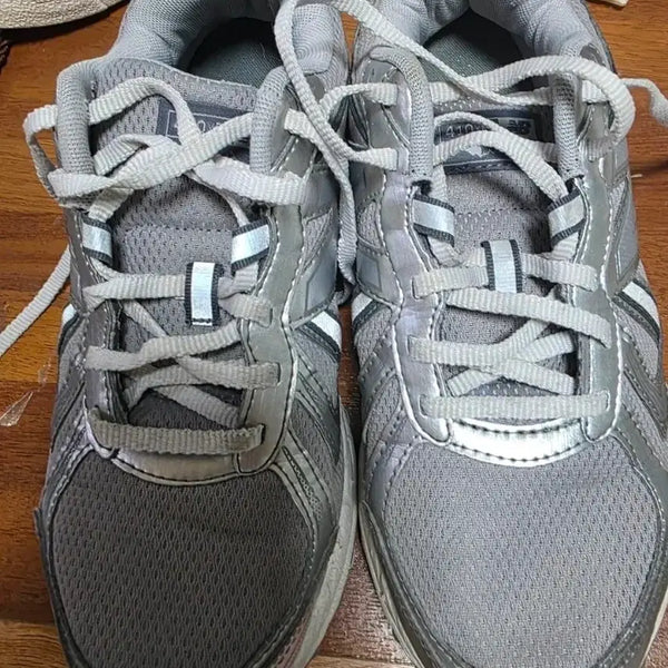 [BUNJANG] New Balance 410 Running Shoes Grey / 뉴발란스 410 런닝화 그레이