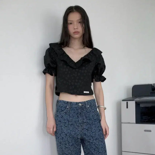 [BUNJANG] Overdue Flare Ruffle Jacquard Blouse Black / 오버듀플레어 RUFFLE JACQUARD BLOUSE_BLACK