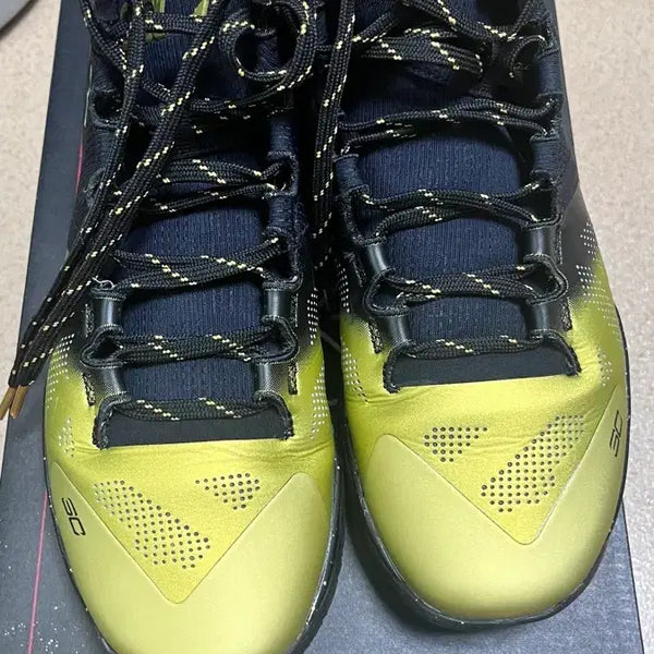 [BUNJANG] Curry 2 Retro MVP Edition / [255] 커리2 레트로 mvp