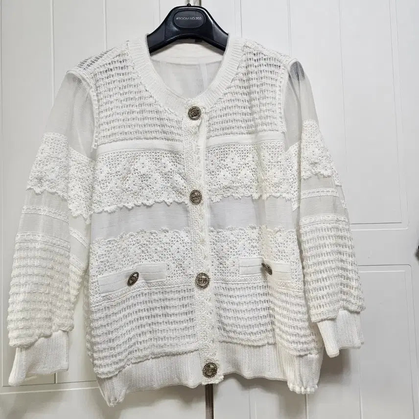 [BUNJANG] Sheer Lace Panel Cardigan White / 시스루 레이스 배색 가디건 화이트