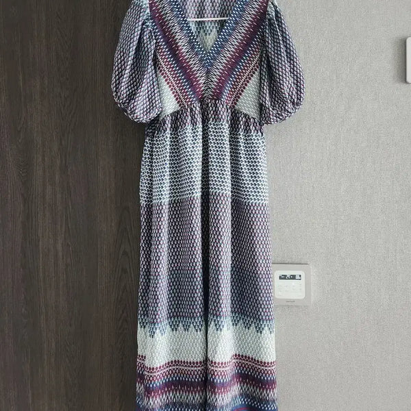 [BUNJANG] SOOS Pattern Long Dress (Size F) / 수스 패턴 롱 원피스 F