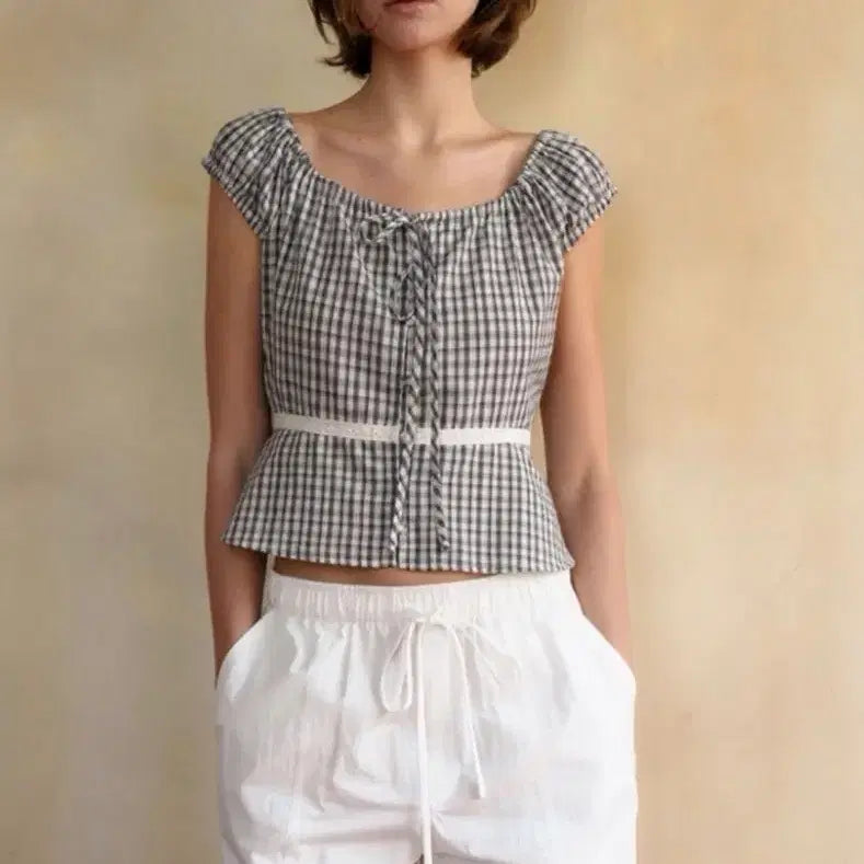 [BUNJANG] Shadrama Claire Shirring Blouse / 샤드라마 클레어 셔링 블라우스