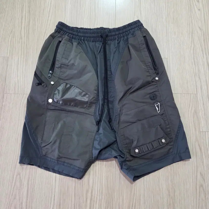 [BUNJANG] Undermycar Rock Lee Shorts / 언더마이카 록리 쇼츠