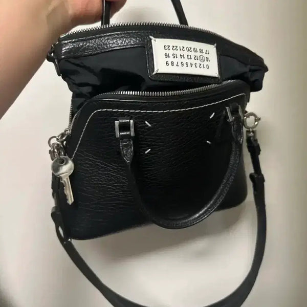 [BUNJANG] Maison Margiela 5AC Duffle Bag Black / 메종 마르지엘라 5AC 더플백 블랙(새상품아님)
