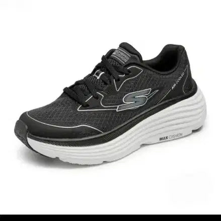 [BUNJANG] Skechers Max Cushioning Running Sneakers / 스케쳐스 맥스쿠셔닝 스니커즈 런닝 러닝 운동화 235