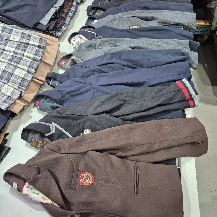 [BUNJANG] Used Women's Spring/Autumn School Uniform Jacket (Under Size 100) - 10 pcs / 중고여성 춘추 교복마이 사이즈100미만 10장