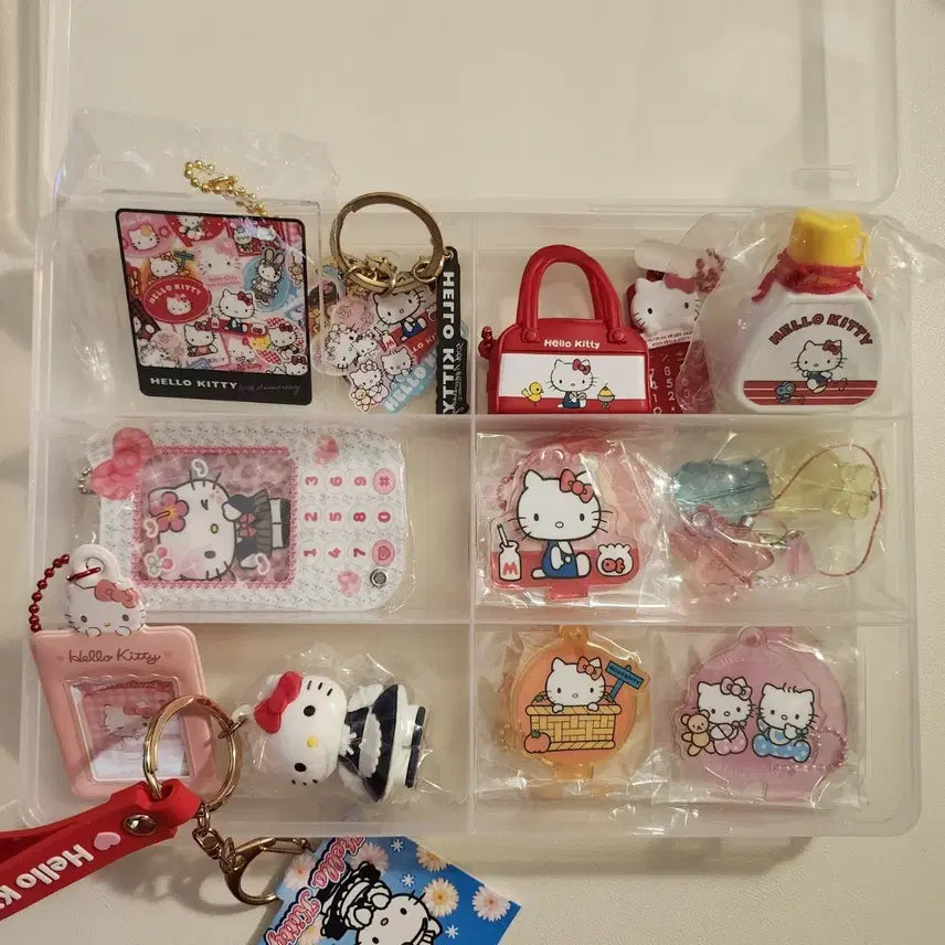 [BUNJANG] Sanrio Hello Kitty 50th Anniversary Keychain, Acrylic Stand, Gacha / 산리오) 헬로키티 50주년 기념 키링,아크릴스탠드,가챠 등