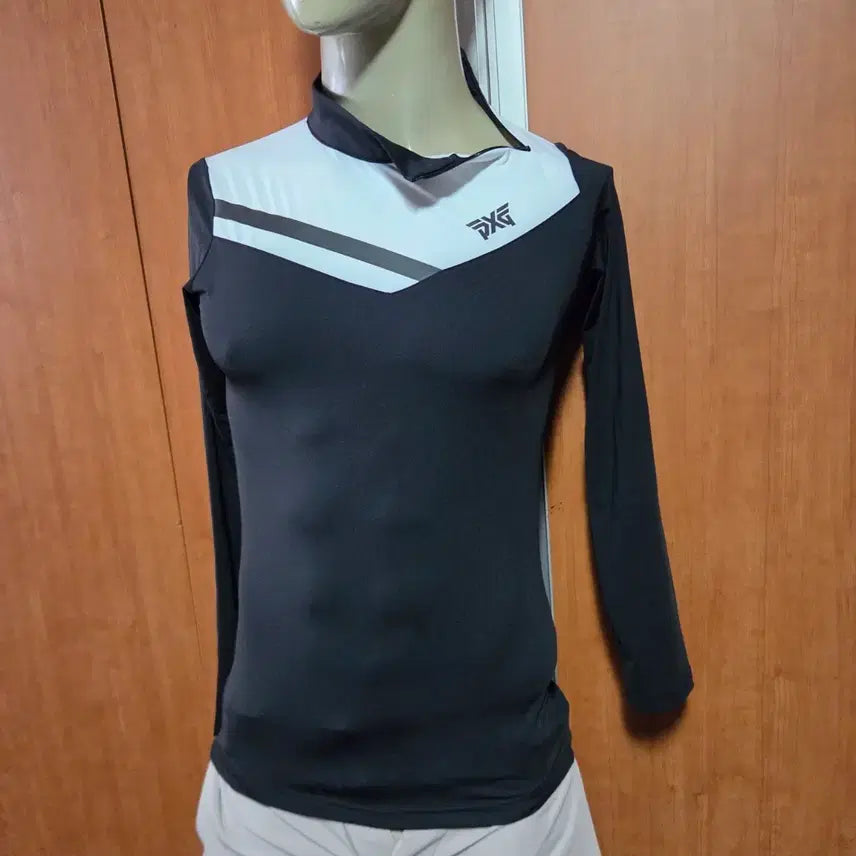 [BUNJANG] PXG Women's Long Sleeve Spandex Functional Top Size S / 택은불편자름PXG피엑스지S사이즈스판기능성긴팔여성