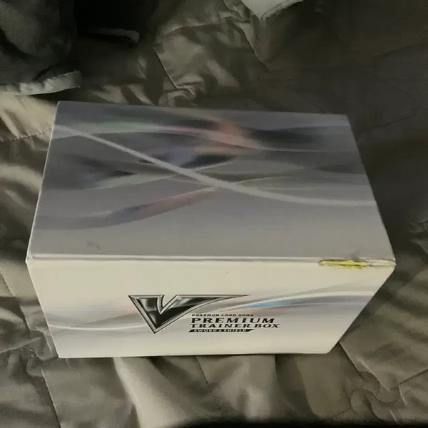 [BUNJANG] Pokemon Card Game Premium Trainer Box / 포켓몬 카드 게임 프리미엄 트레이너박스 팝니다. 살짝 흠집 있음 6.0