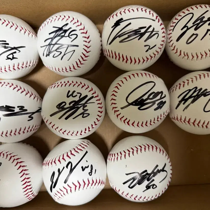 [BUNJANG] LG Twins Autographed Baseball / 엘지트윈스 친필 싸인볼