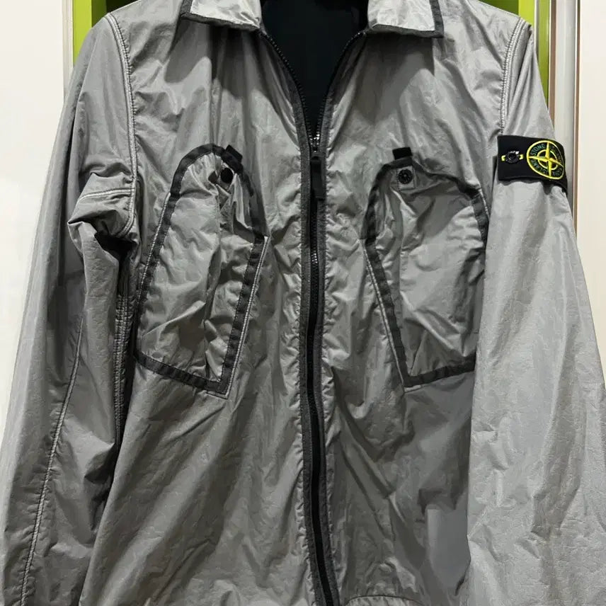 [BUNJANG] Stone Island Grey Nylon Jumper Size M (100-105) / 스톤아일랜드 그레이 나일론점퍼 100~105 (새상품급)