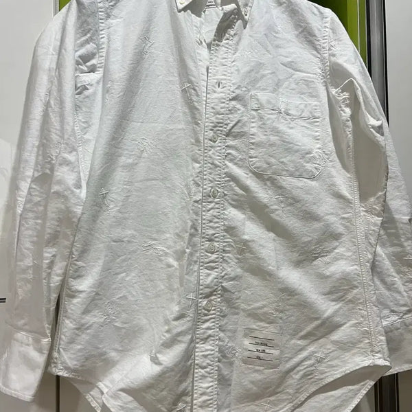 [BUNJANG] Thom Browne 23FW Embroidered Shirt White Size 2 (Limited Edition) / 23fw 톰브라운 자수셔츠 2사이즈 (한정판)