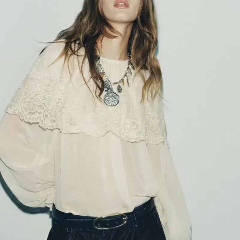 [BUNJANG] Zara Cape Blouse / 자라 케이프 블라우스