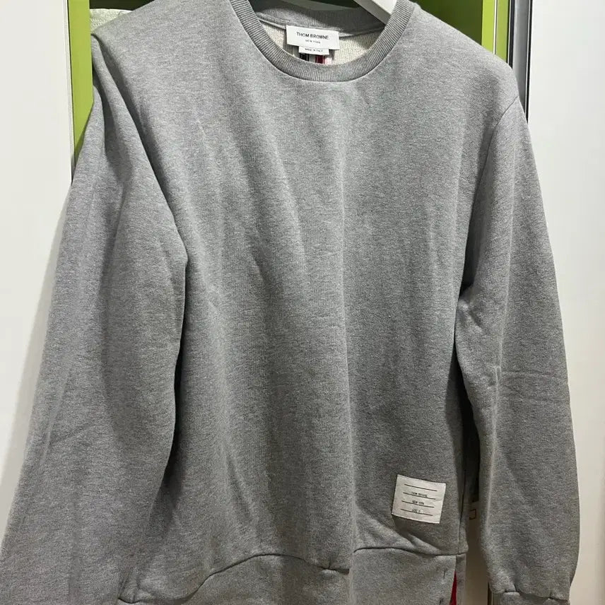 [BUNJANG] Thom Browne Grey Tricolor Stripe Sweatshirt Size 3 / 톰브라운 그레이 백삼선맨투맨 3사이즈