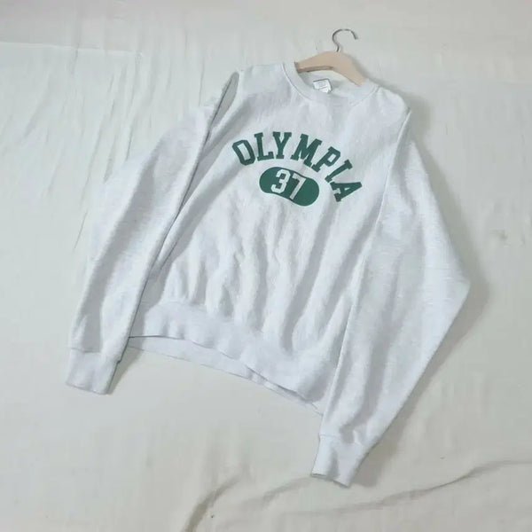 [BUNJANG] Outstanding Olympia Sweatshirt / 아웃스탠딩 올림피아 맨투맨