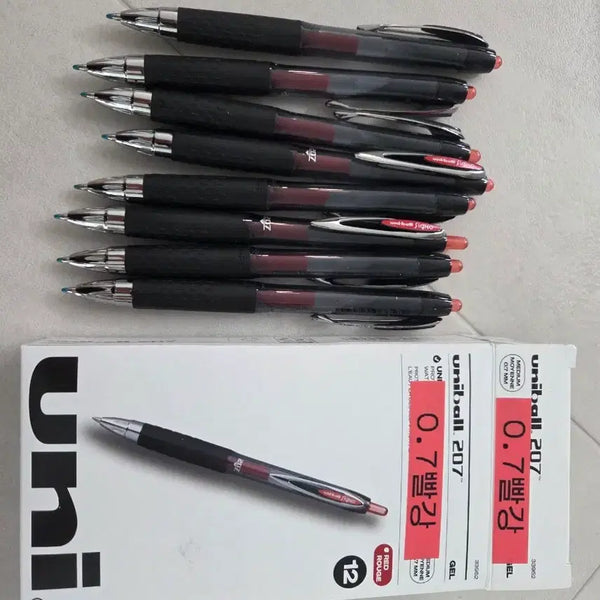[BUNJANG] Uni Signo 207 Red Gel Pen 0.7mm (North American Edition) - Set of 8 / 북미판 유니 시그노 207.  0.7mm빨간색 볼펜 8개 팝니다