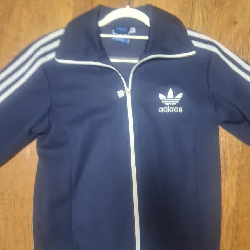 [BUNJANG] Adidas Europa Jersey (Navy) / 아디다스 유로파  져지(네이비) 네고 가능