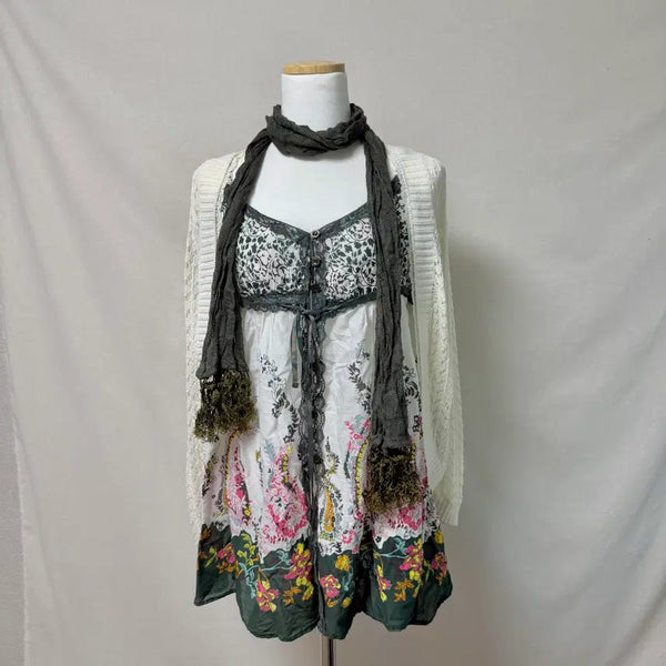 [BUNJANG] Hagumi Paisley Flower Lace Bustier Blouse Khaki Green / 모리걸 하구미 페이즐리 플라워 레이스 뷔스티에 블라우스 카키 그린