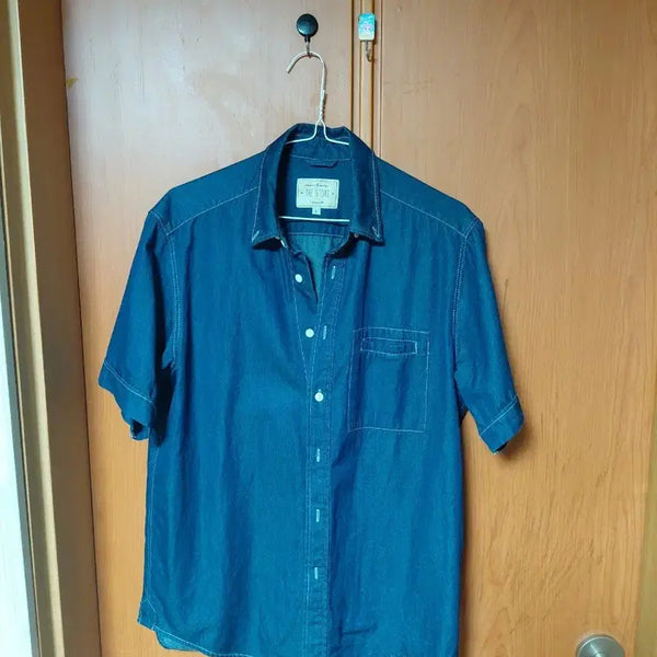 [BUNJANG] Blue Denim Short Sleeve Shirt - Size L / 청 데님 반팔 셔츠 L