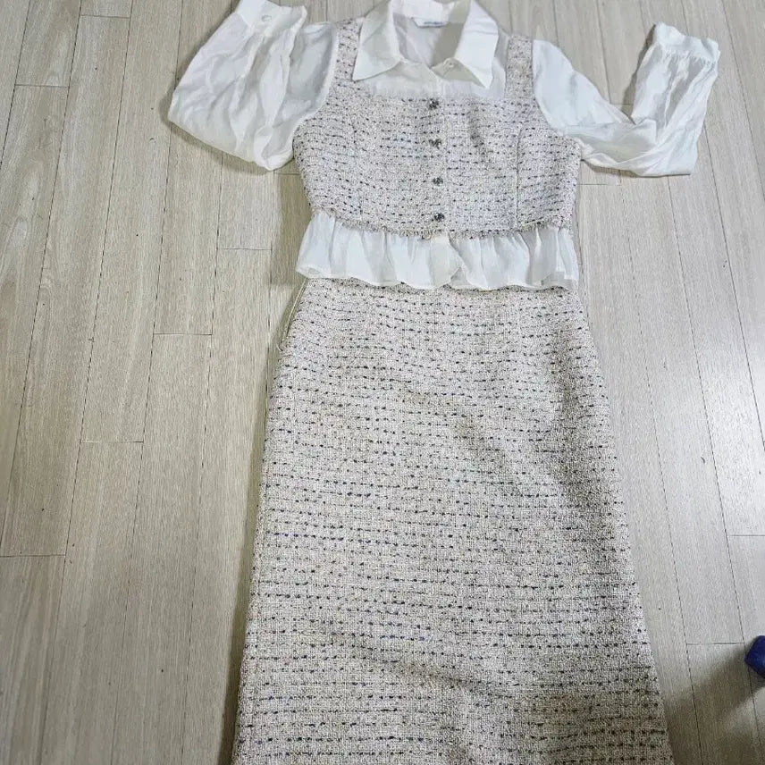 [BUNJANG] Twodse Blouse & Long Skirt Set / 투위드 블라우스 롱 치마  세트