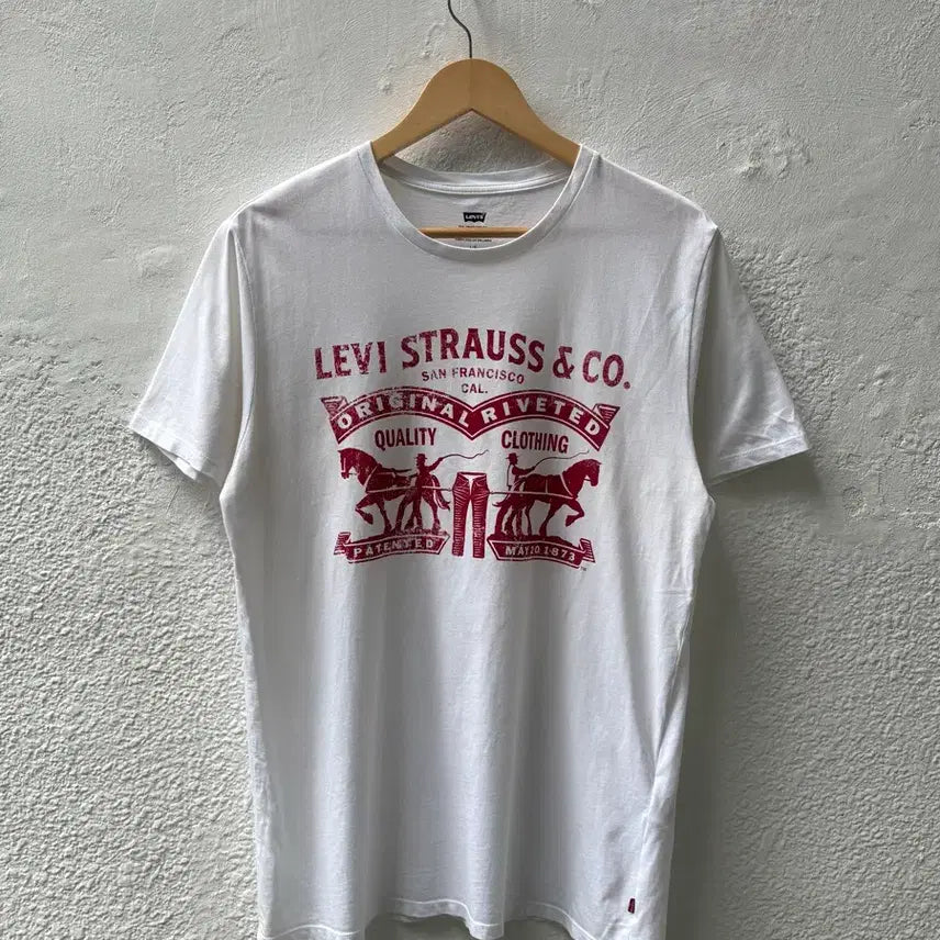 [BUNJANG] Levi's Big Logo Short Sleeve T-Shirt (L) / [L] 리바이스 빅로고 반팔티
