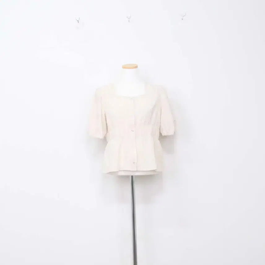 [BUNJANG] Bijou Genuine Women's Blouse Beige Size 55 / [정품] 비지트 여성 블라우스 55사이즈 정인샵