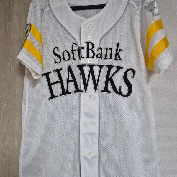 [BUNJANG] Mizuno Authentic SoftBank Hawks Baseball Uniform - Lee Dae-ho #10 / 미즈노 정품 소프트뱅크 호크스 유니폼, 이대호 마킹 100사이즈 판매합니