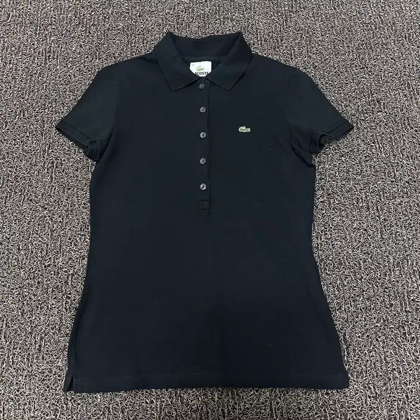 [BUNJANG] Lacoste Women's Black Short Sleeve Polo Shirt Size 90 / 라코스테 여성 카라티 반팔티셔츠 블랙 90사이즈