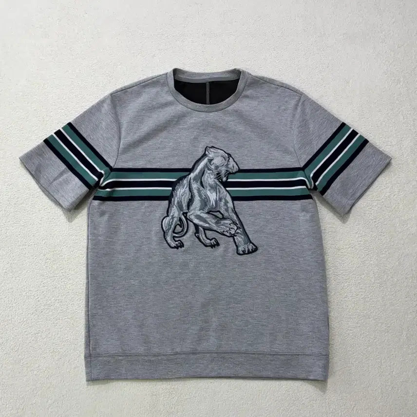 [BUNJANG] Time Homme Lion Embroidery Short Sleeve T-Shirt / 타임 옴므 사자 자수 반팔 티셔츠 100-105