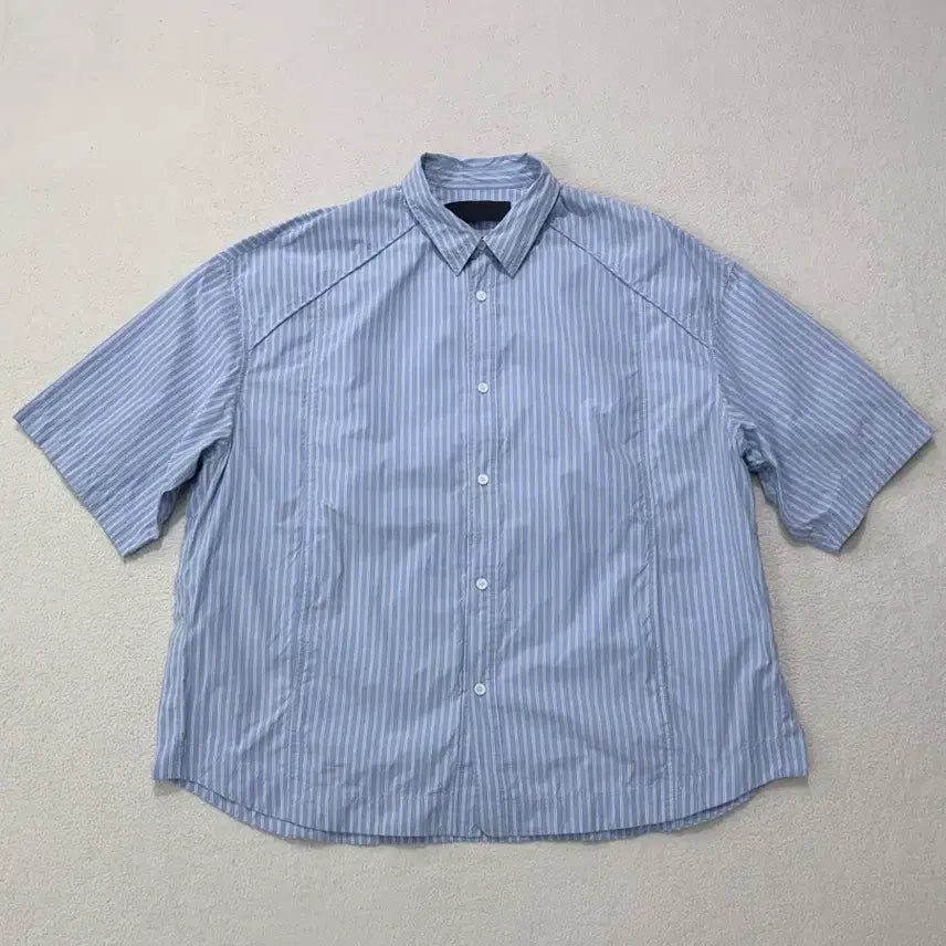 [BUNJANG] Juun.J Oversized Stripe Short-Sleeve Shirt Size 50 / 준지 오버사이즈 스트라이프 반팔 셔츠 50 사이즈