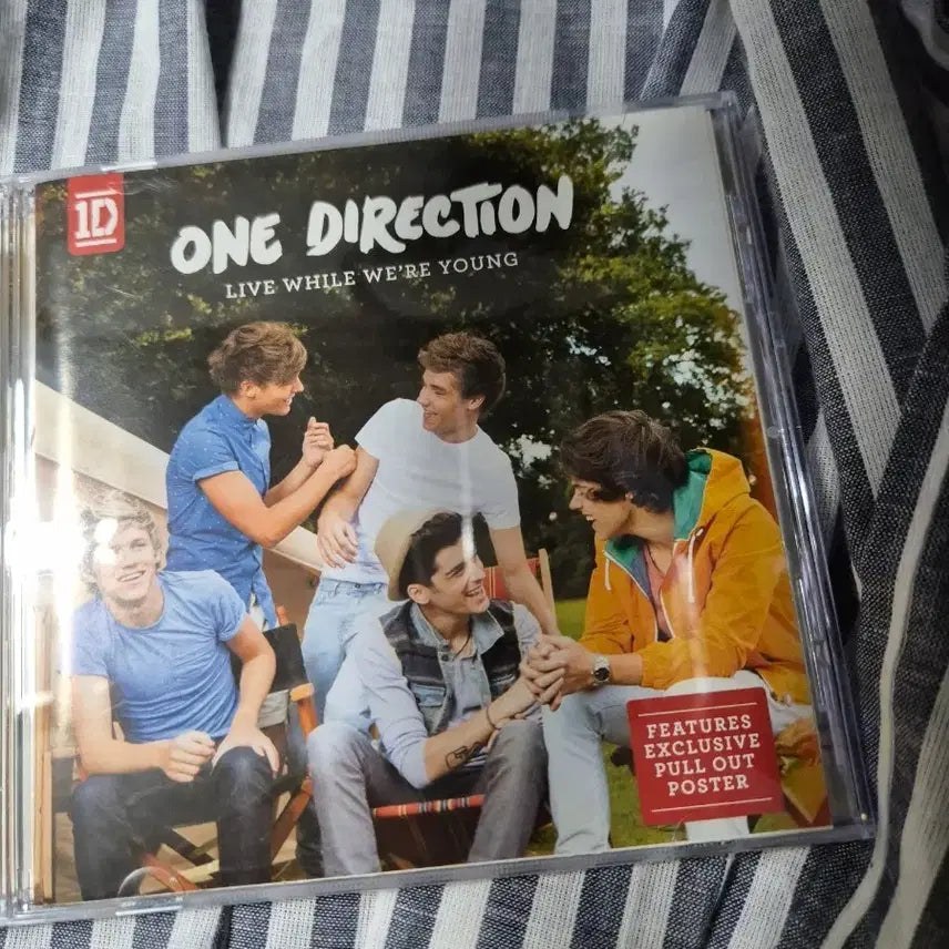 [BUNJANG] One Direction While We Are Young Single CD / 원디렉션 (라이브 와일 위 아 영)CD