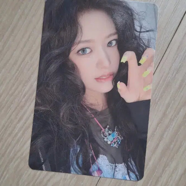 [BUNJANG] IVE 'IVE SWITCH' Unsealed Album + An Yu Jin Photocard Set / 리바이브 개봉앨범 + 유진 포카 세트