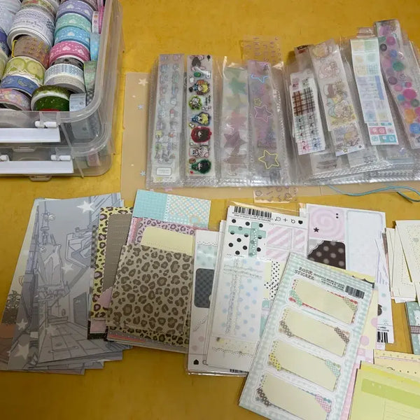 [BUNJANG] Mixed Stationery Bundle: Kiss Cut Stickers, Washi Tape, and More / 다꾸용품 랜덤 키스컷 5,6패턴+모조지8~10장+마테 1감개 구성