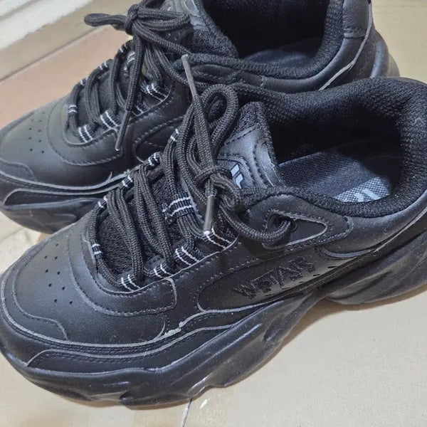 [BUNJANG] Height Increasing Sneakers / 5센치 키높이 운동화