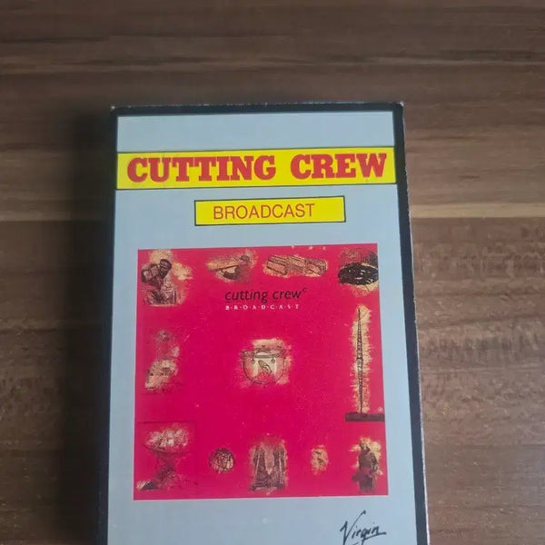 [BUNJANG] Cutting Crew Broadcast Cassette Tape / 커팅 크루 브로드캐스트 카세트테이프