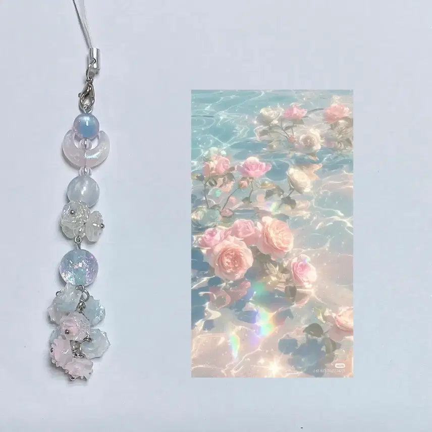 [BUNJANG] Handmade Iridescent Beaded Keychain/Bookmark / 신비로운 윤슬 키링/책갈피